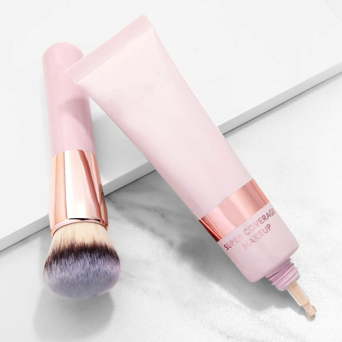 Super Coverage Foundation with Skin Buffing Brush